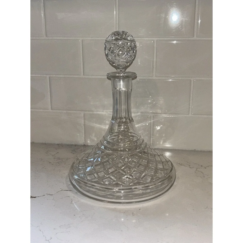 Rogaska Crystal Queen Ships Decanter w/Stopper Yugoslavia 26% Pb0 10 1/8